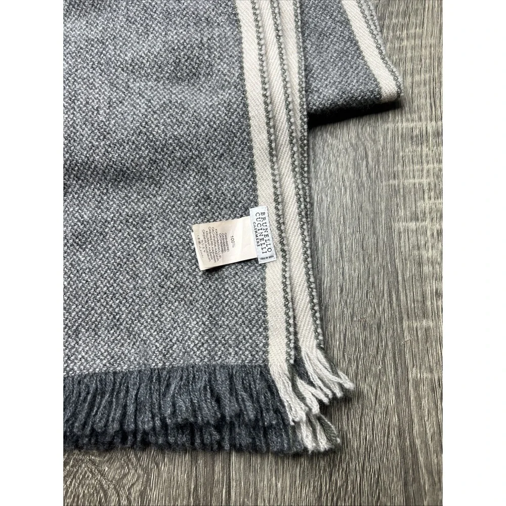 Brunello Cucinelli 100% Cashmere Shawl Scarf Wrap Grey Gray 19